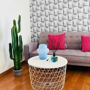 Comecasa 2 Bedrooms 450mt From Duomo Apartment